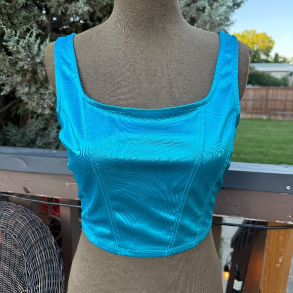 Very Fun Vintage Y2K Cropped Blue Metallic Tank Top - Picture 1 of 5